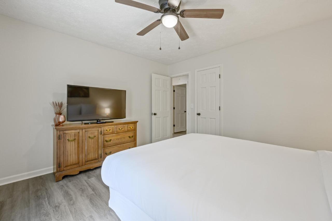Enjoy This Roomy Cabin Style 5Br With A Pool Table Marietta Exteriör bild